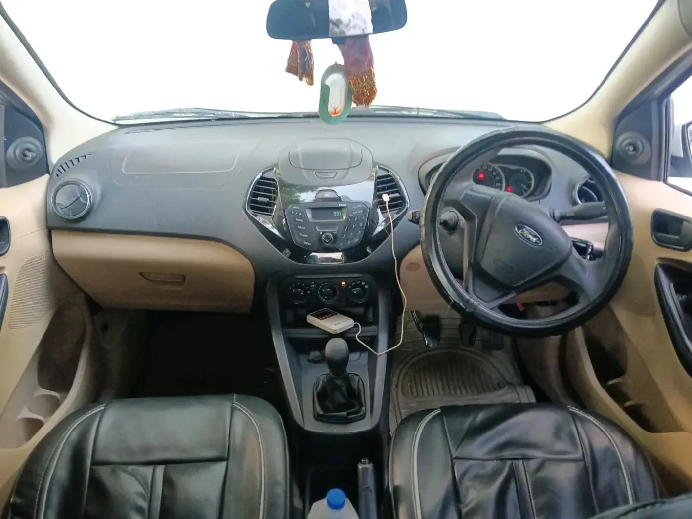 2015 Ford Figo Aspire AMBIENTE 1.5 DIESEL, Diesel, Manual, 1,42,596 km, interior