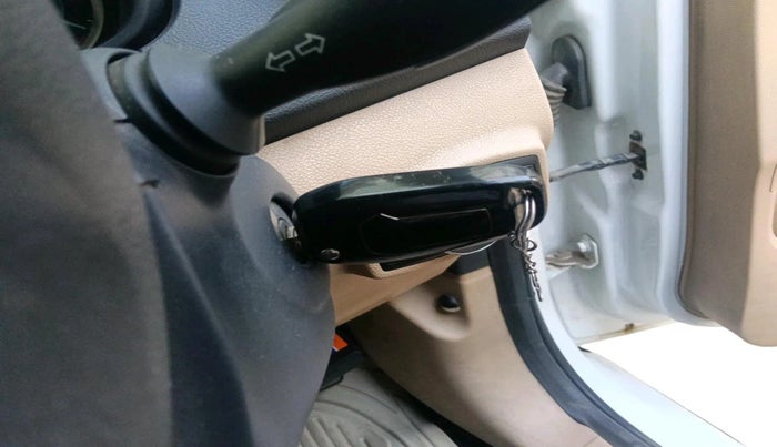 2015 Ford Figo Aspire AMBIENTE 1.5 DIESEL, Diesel, Manual, 1,42,596 km, interior