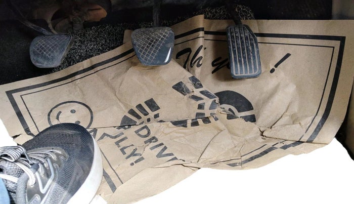 2011 Honda City 1.5L I-VTEC S MT, CNG, Manual, 1,35,421 km, interior