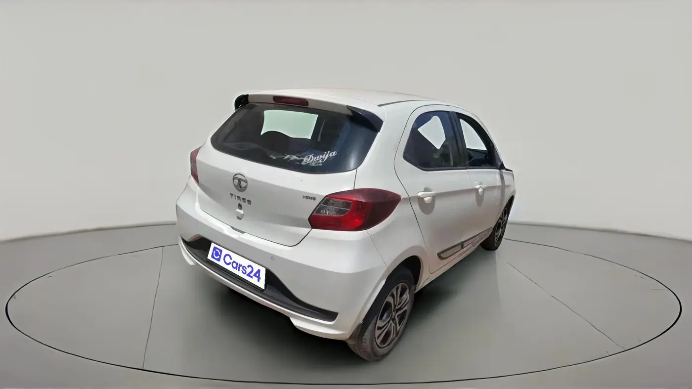 2022 Tata Tiago XT CNG, CNG, Manual, 56,683 km, exterior