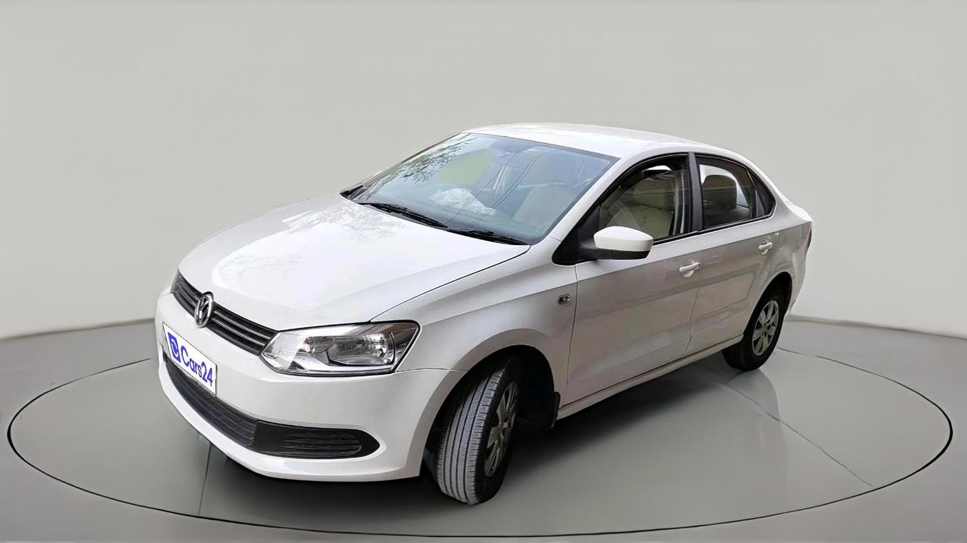 2011 Volkswagen Vento TRENDLINE 1.6, CNG, Manual, 1,42,729 km, exterior