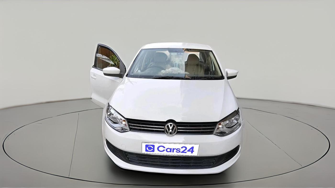 2011 Volkswagen Vento TRENDLINE 1.6, CNG, Manual, 1,42,729 km, exterior
