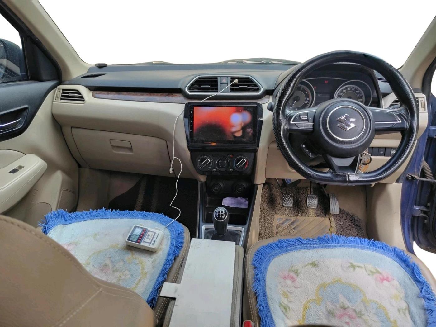 2019 Maruti Dzire VXI, CNG, Manual, 1,06,261 km, interior
