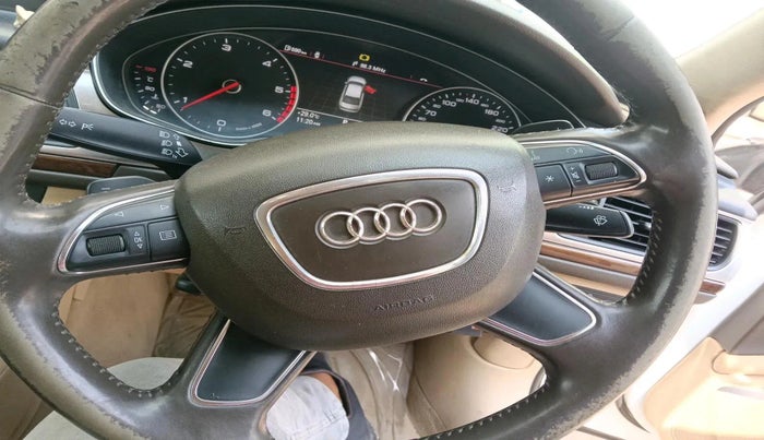 2012 Audi A6 2.0 TDI PREMIUM, Diesel, Automatic, 1,27,800 km, interior