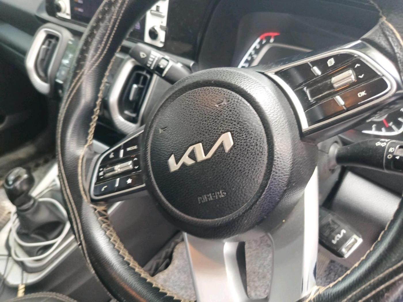 2022 KIA SONET HTK PLUS 1.2, Petrol, Manual, 95,073 km, interior