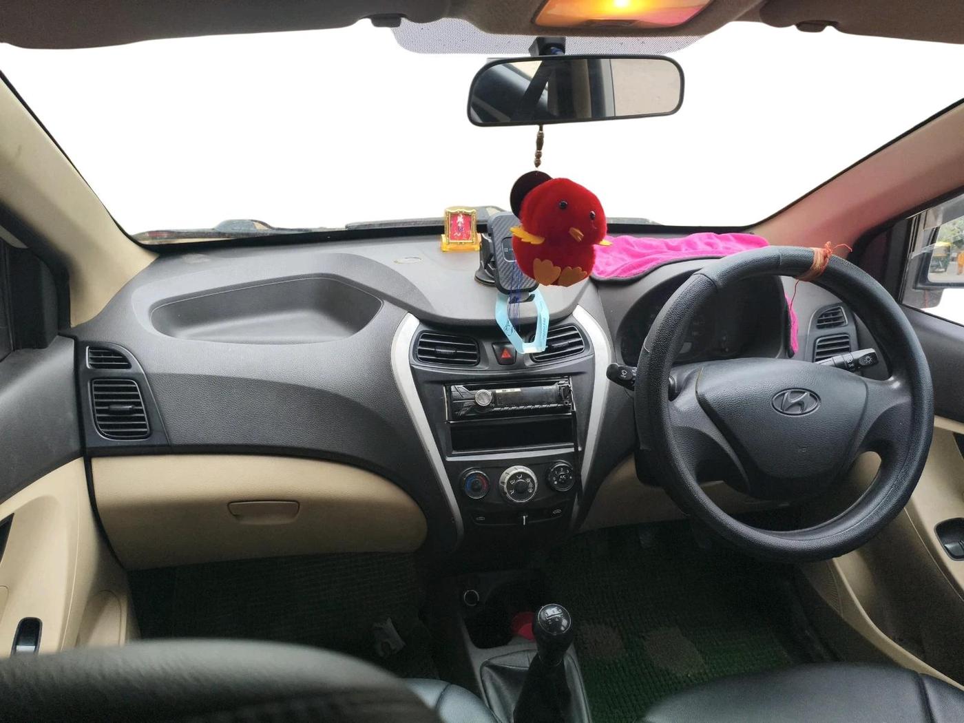 2013 Hyundai Eon ERA +, Petrol, Manual, 60,104 km, interior