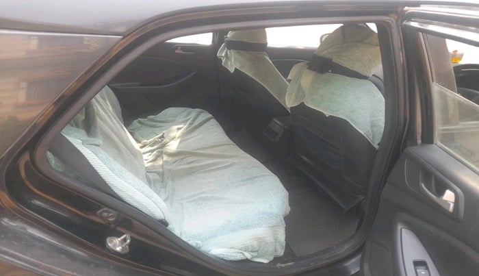 2017 Hyundai i20 Active 1.2 SX, Petrol, Manual, 70,989 km, interior