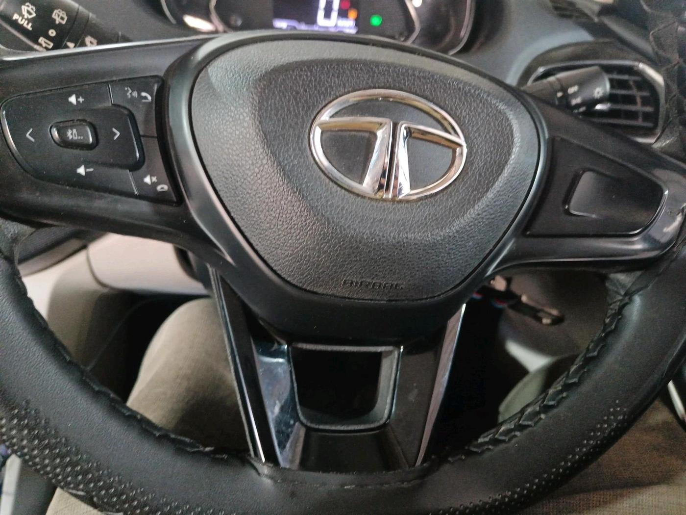 2022 Tata Tiago XZ PLUS PETROL, CNG, Manual, 79,496 km, interior