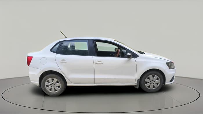 2018 Volkswagen Ameo TRENDLINE 1.5L, Diesel, Manual, 98,187 km, exterior