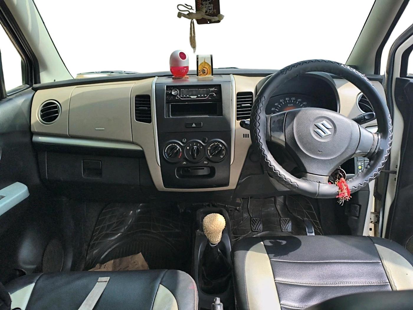 2015 Maruti Wagon R 1.0 LXI CNG, CNG, Manual, 1,34,257 km, interior