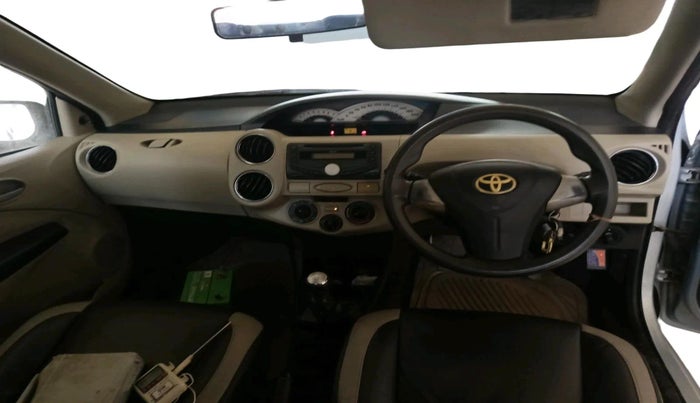 2012 Toyota Etios VD, Diesel, Manual, 76,468 km, interior