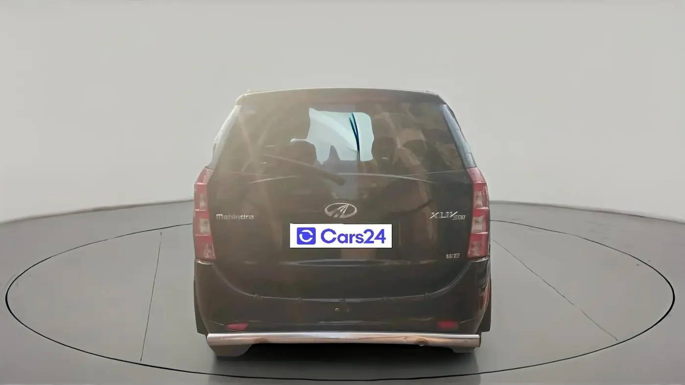 2014 Mahindra XUV500 W8, Diesel, Manual, 1,26,048 km, exterior