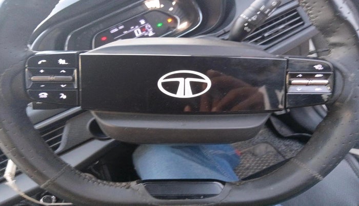 2023 Tata NEXON SMART 1.2 PETROL, Petrol, Manual, 34,302 km, interior