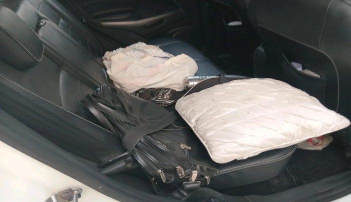 2019 Ford Ecosport TITANIUM + 1.5L DIESEL, Diesel, Manual, 1,05,390 km, interior