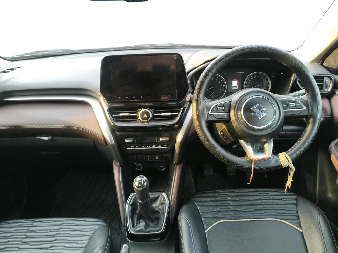 2024 Maruti Grand Vitara ZETA SMART HYBRID, Petrol, Manual, 10,648 km, interior