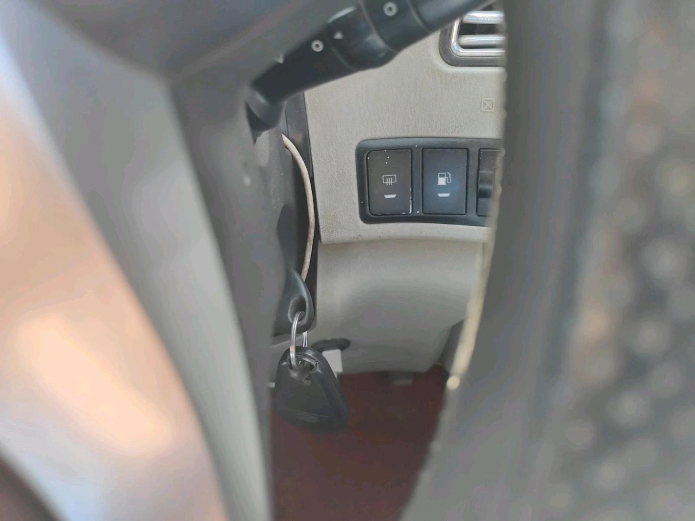 2015 Mahindra Scorpio S10, Diesel, Manual, 25,150 km, interior
