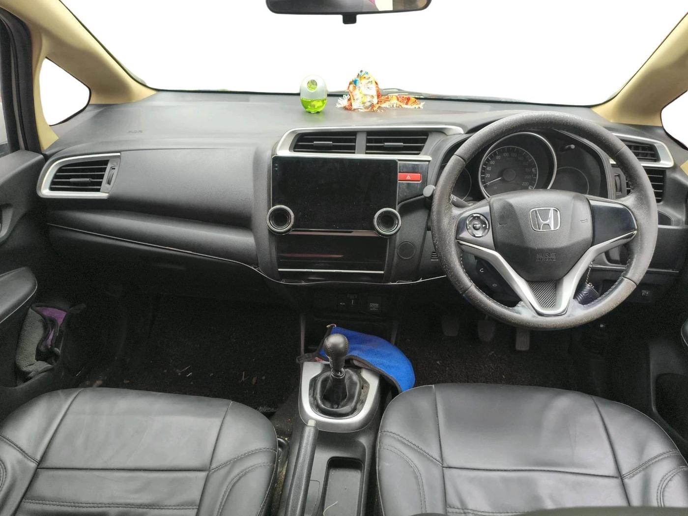 2015 Honda Jazz 1.2L I-VTEC V, Petrol, Manual, 51,391 km, interior