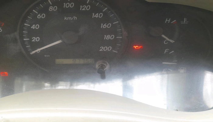 2013 Toyota Innova 2.5 GX 8 STR, Diesel, Manual, 97,759 km, interior