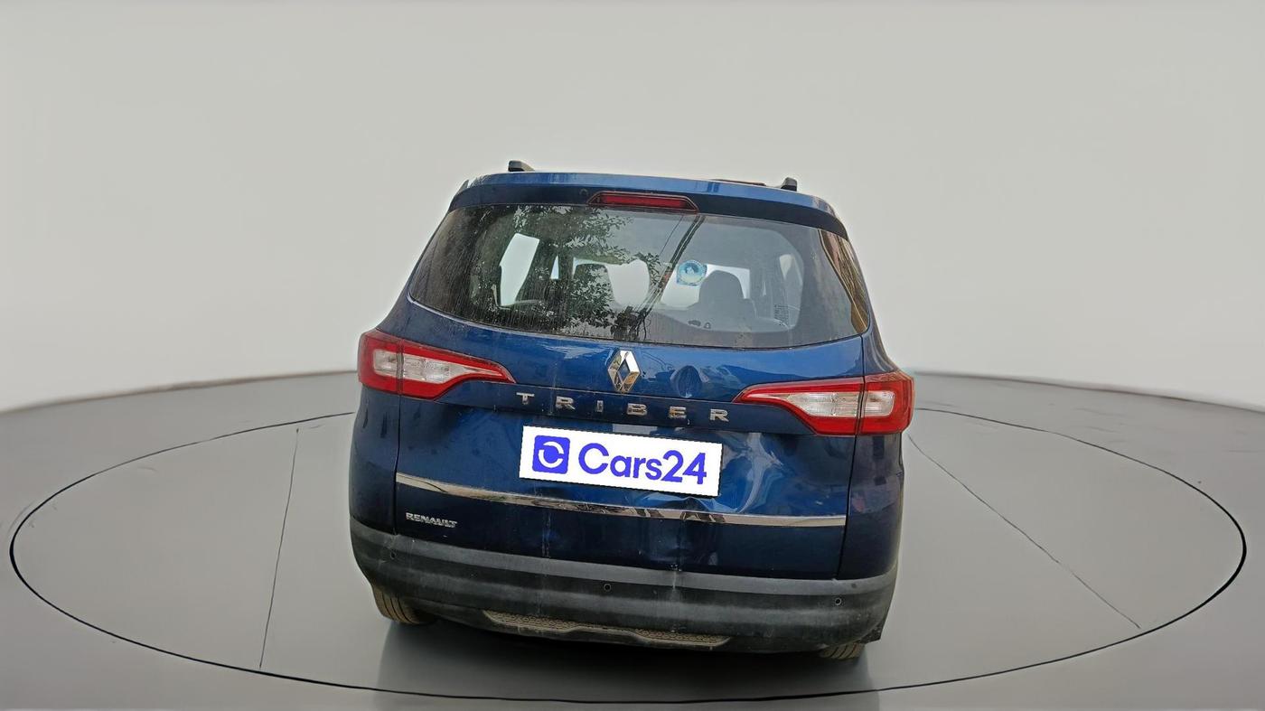 2022 Renault TRIBER RXL MT, Petrol, Manual, 44,427 km, exterior