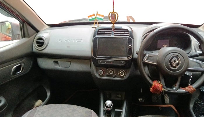 2019 Renault Kwid RXT 1.0 (O), Petrol, Manual, 86,382 km, interior
