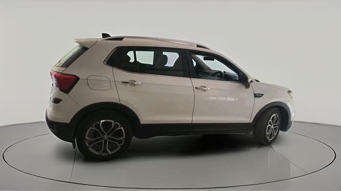 2022 Skoda KUSHAQ STYLE 1.0L TSI MT, Petrol, Manual, 17,992 km, exterior