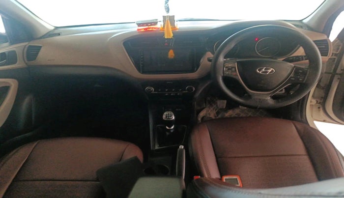 2016 Hyundai Elite i20 SPORTZ 1.4 CRDI, Diesel, Manual, 97,113 km, interior