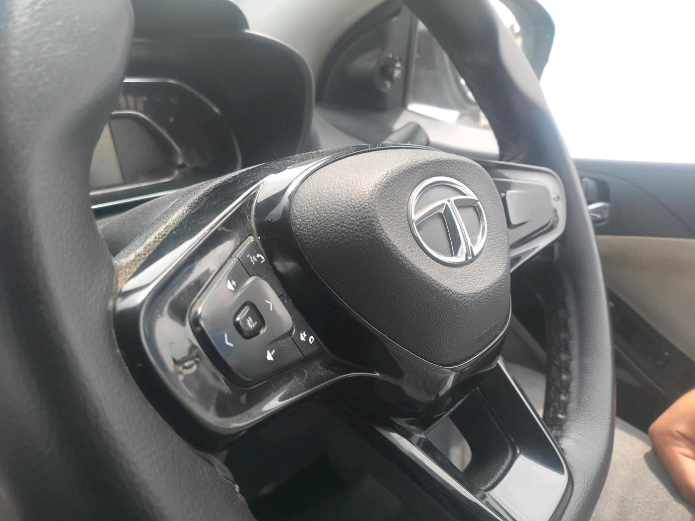 2020 Tata NEXON XZ PLUS PETROL, Petrol, Manual, 67,974 km, interior