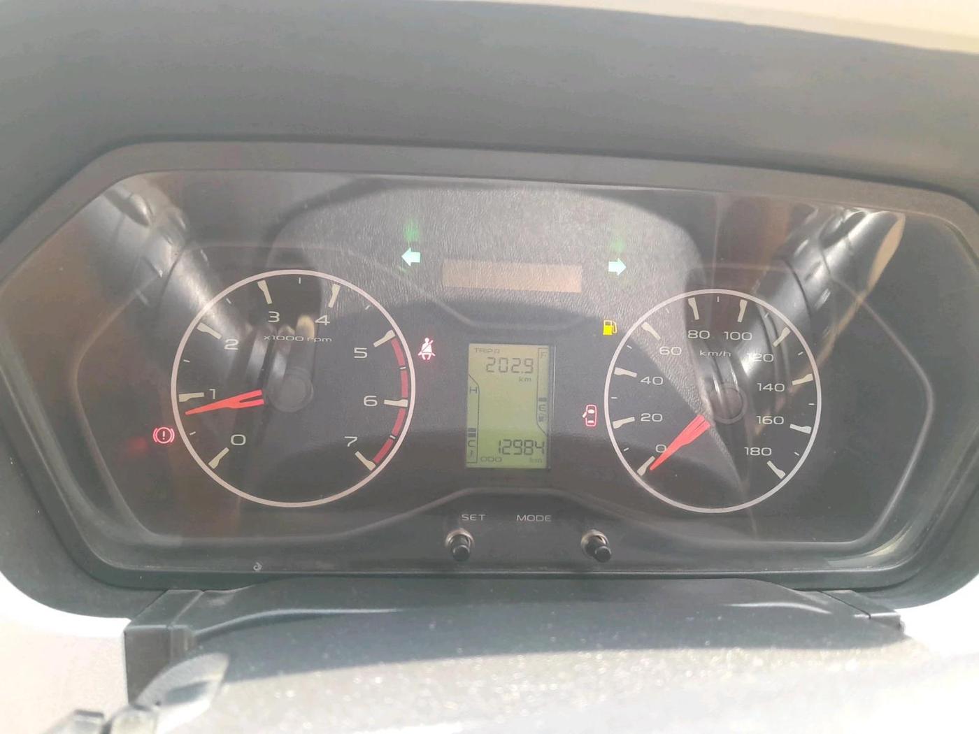 2025 Mahindra SCORPIO CLASSIC S 7STR, Diesel, Manual, 12,984 km, interior
