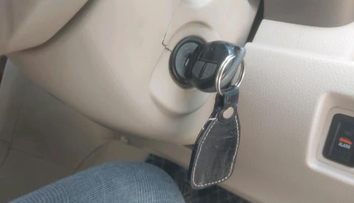 2014 Maruti Ertiga ZDI, Diesel, Manual, 2,25,364 km, interior