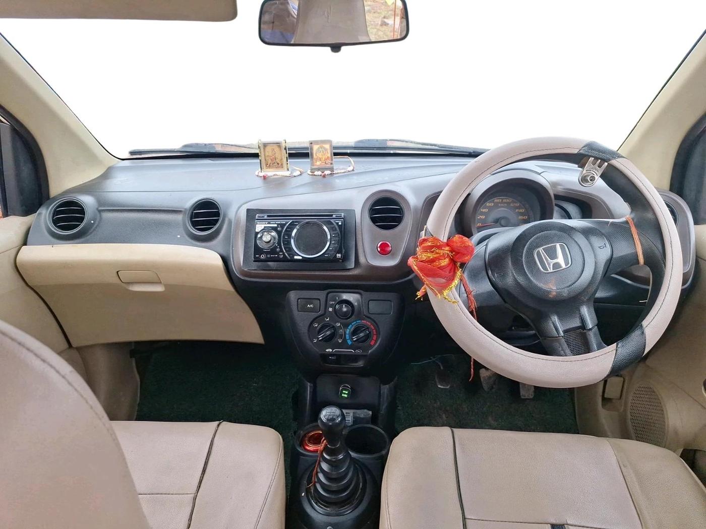 2013 Honda Amaze 1.5L I-DTEC EX, Diesel, Manual, 76,670 km, interior