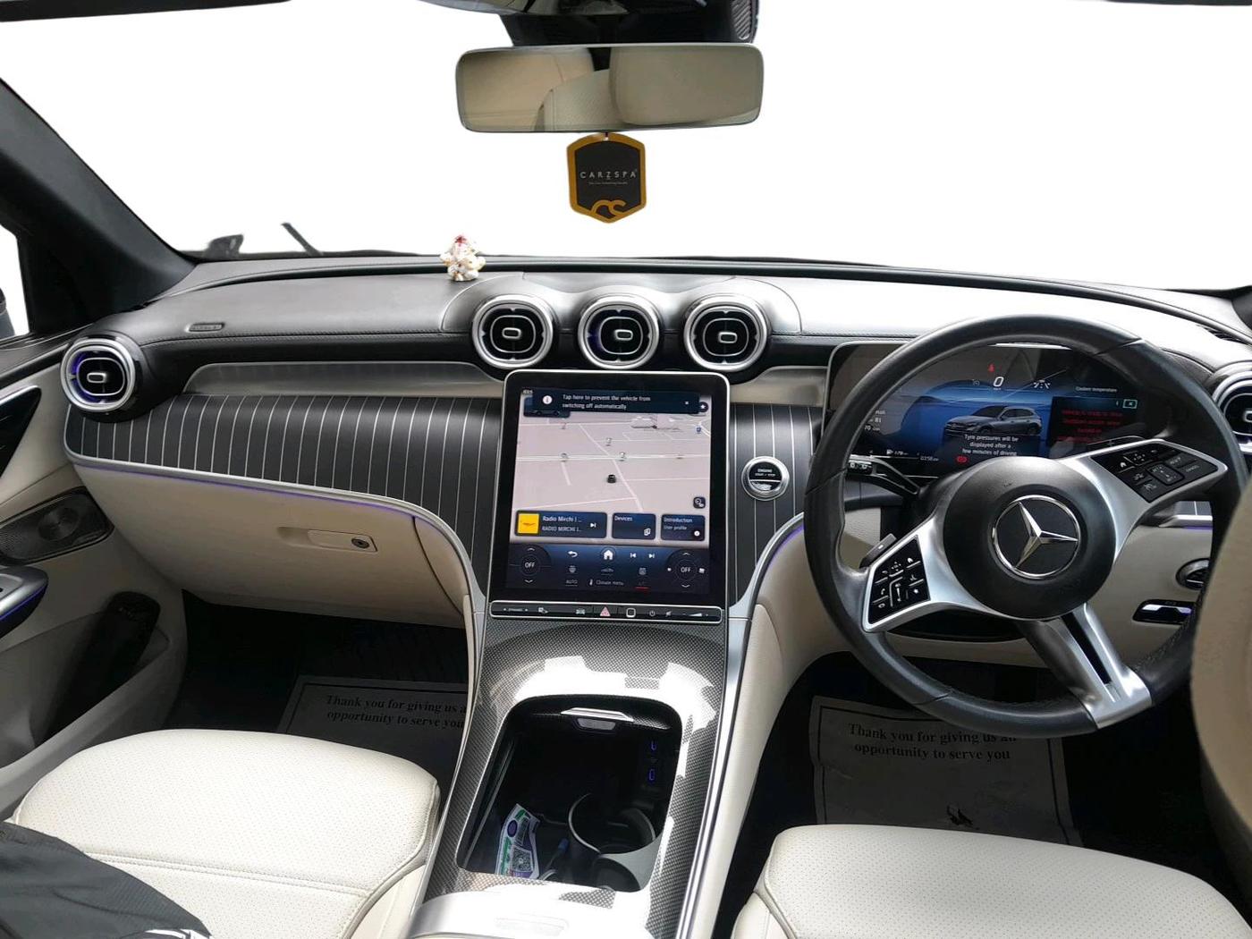 2024 Mercedes Benz GLC CLASS 300 4MATIC, Petrol, Automatic, 15,724 km, interior