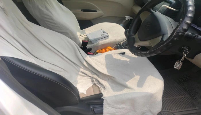 2019 Hyundai NEW SANTRO MAGNA, Petrol, Manual, 1,12,482 km, interior