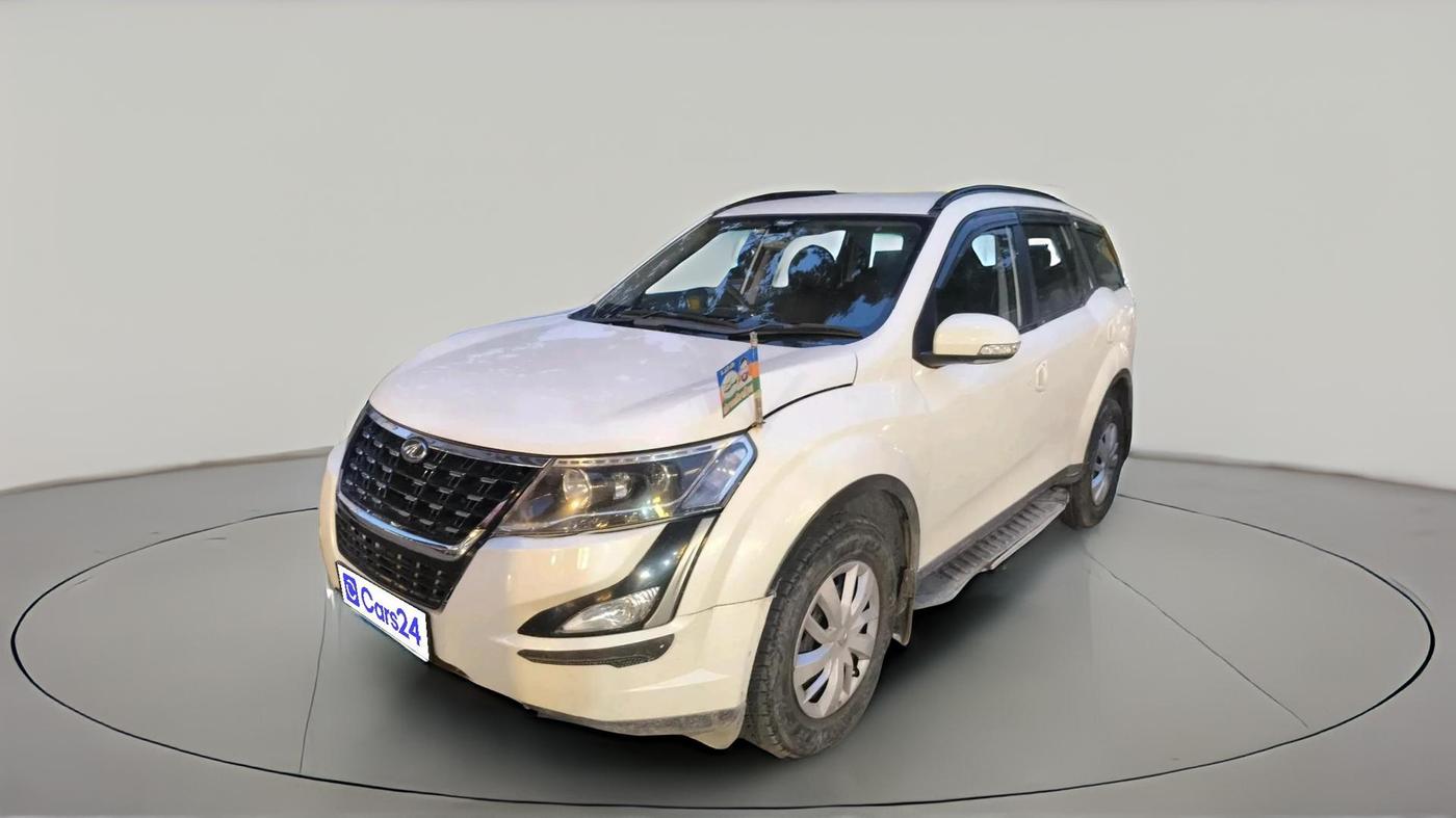 2019 Mahindra XUV500 W7, Diesel, Manual, 88,065 km, exterior