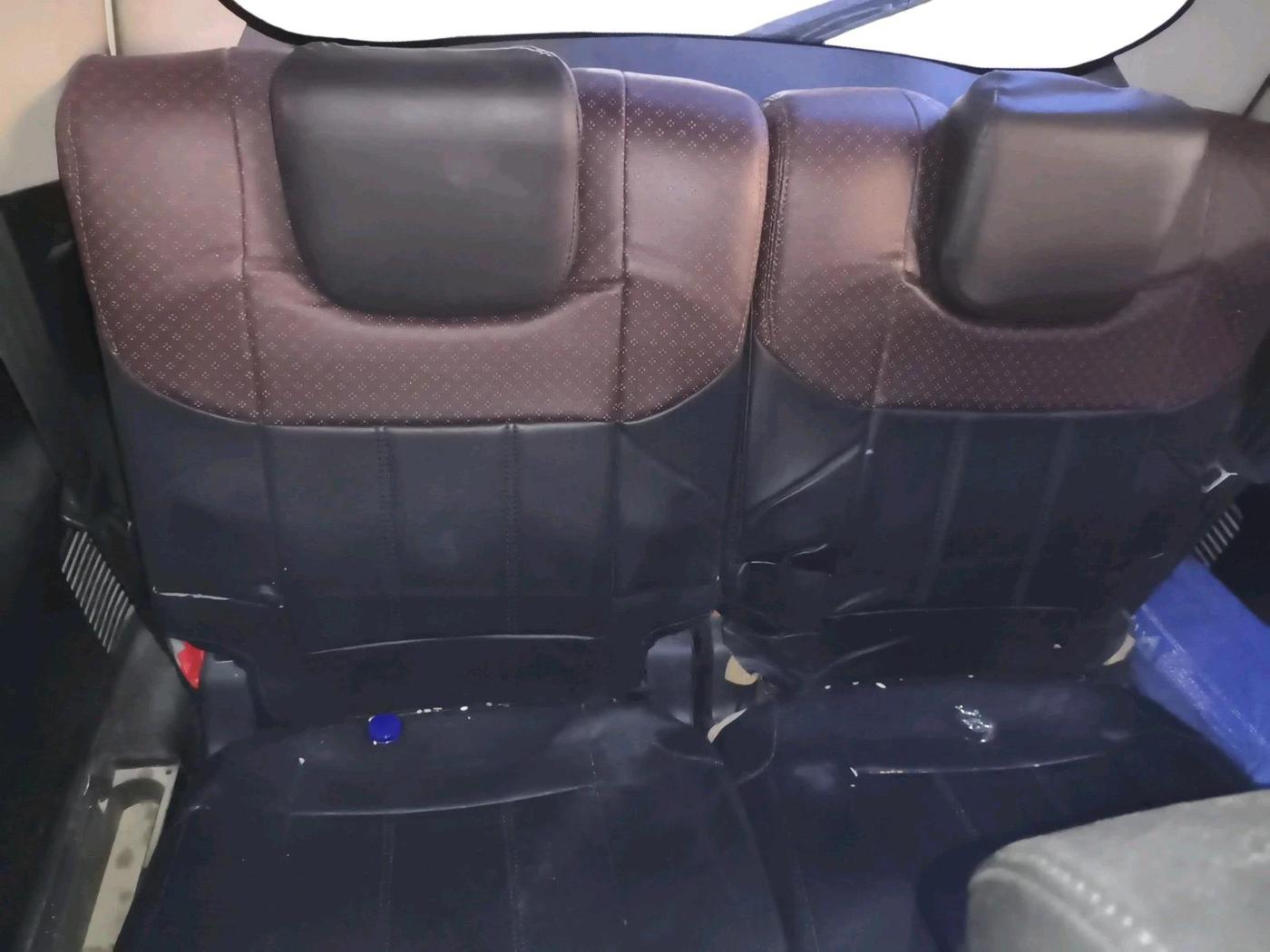 2019 Mahindra XUV500 W7, Diesel, Manual, 88,065 km, interior