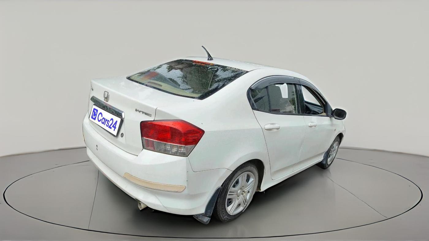 2011 Honda City 1.5L I-VTEC S MT, CNG, Manual, 1,17,228 km, exterior