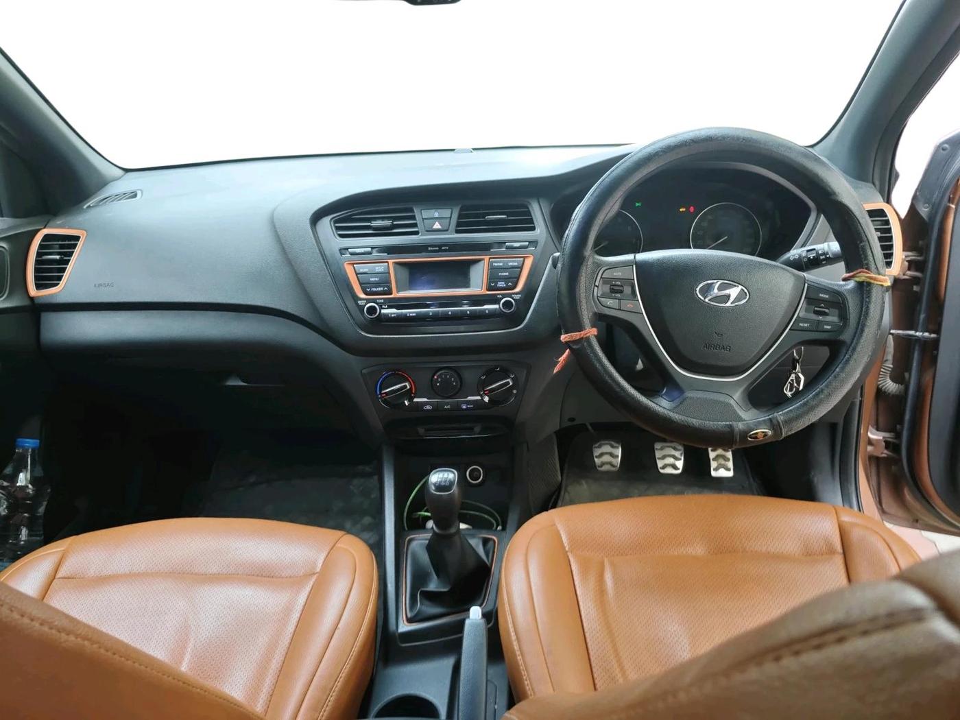 2016 Hyundai i20 Active 1.2 S, Petrol, Manual, 27,655 km, interior
