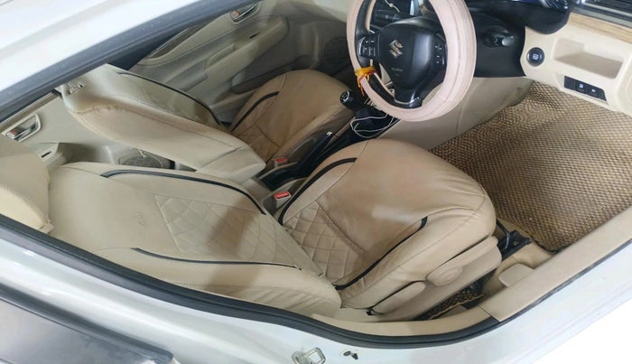 2018 Maruti Ciaz ALPHA 1.5 SHVS PETROL, Petrol, Manual, 28,143 km, interior