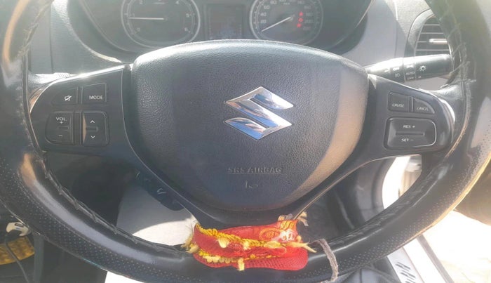 2020 Maruti Vitara Brezza ZDI PLUS, Diesel, Manual, 1,12,590 km, interior