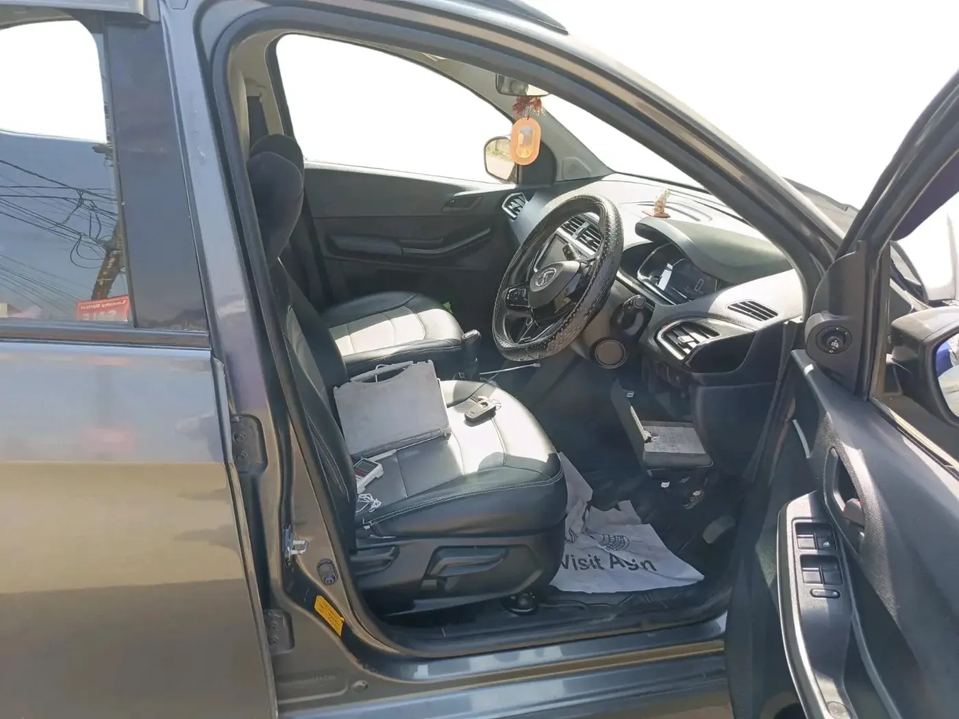 2022 Tata TIAGO NRG XZ MT, Petrol, Manual, 50,362 km, interior