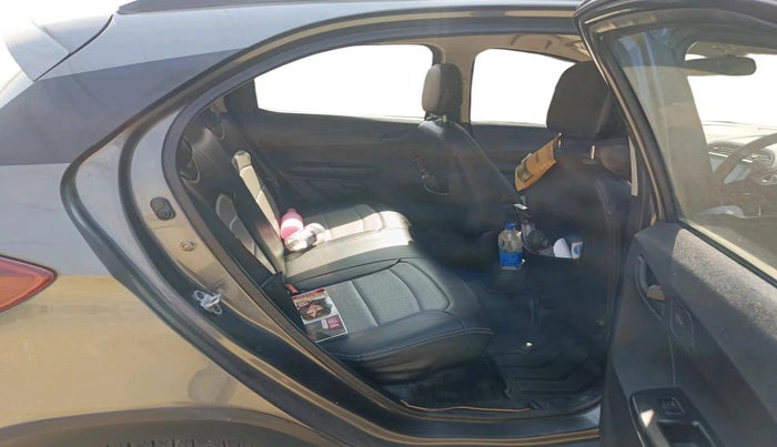 2022 Tata TIAGO NRG XZ MT, Petrol, Manual, 50,362 km, interior