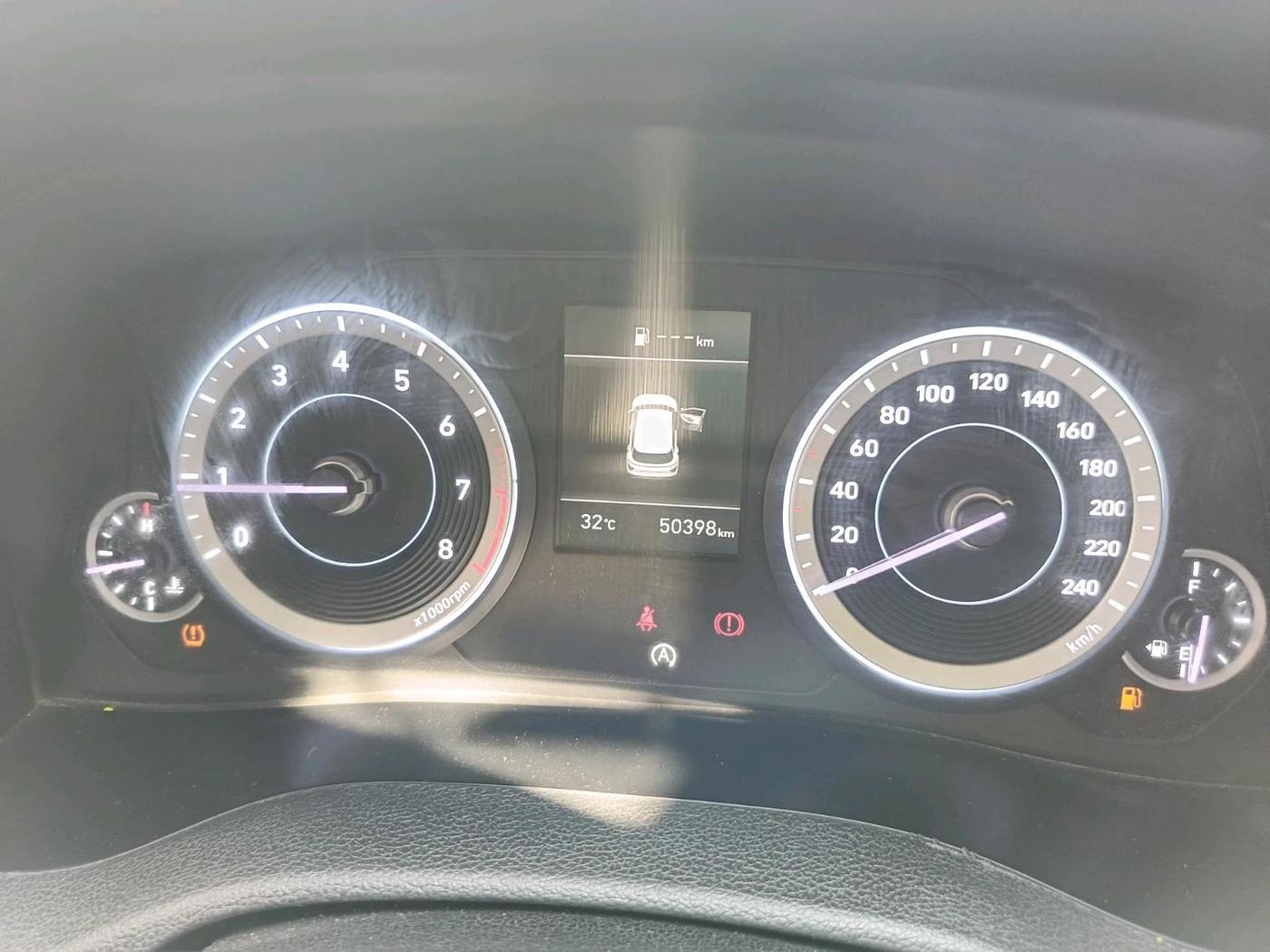 2023 Hyundai Creta S PLUS KNIGHT 1.5 PETROL, Petrol, Manual, 50,398 km, interior