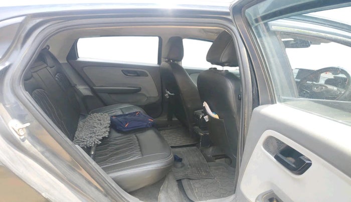 2020 Tata ALTROZ XT PETROL, Petrol, Manual, 69,936 km, interior