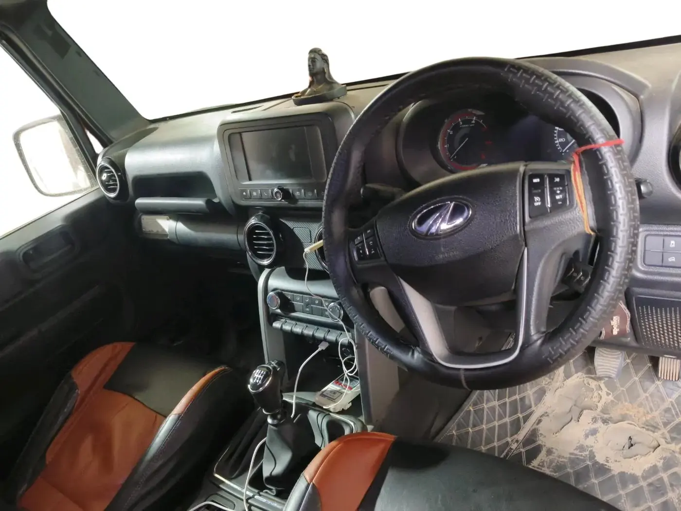 2021 Mahindra Thar LX HARD TOP 4WD MT, Diesel, Manual, 65,976 km, interior