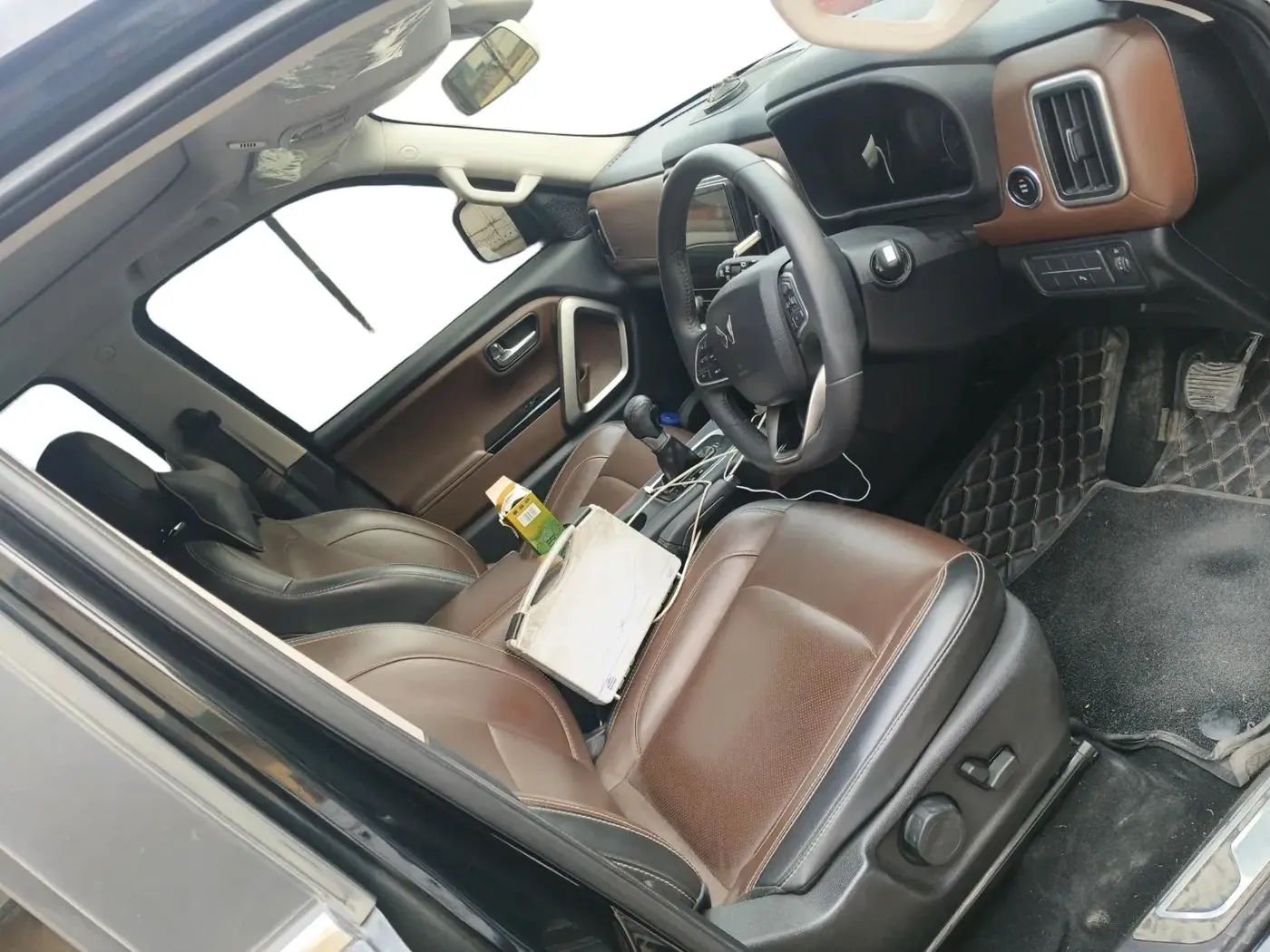 2023 Mahindra SCORPIO-N Z8 L DIESEL AT 2WD 7 STR, Diesel, Automatic, 43,313 km, interior