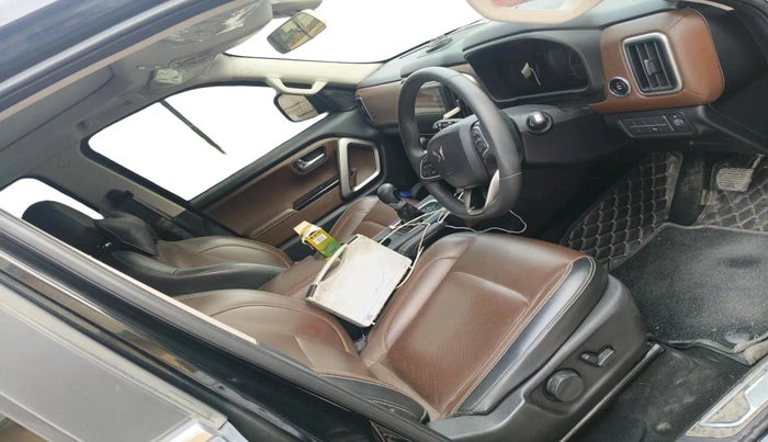 2023 Mahindra SCORPIO-N Z8 L DIESEL AT 2WD 7 STR, Diesel, Automatic, 43,313 km, interior