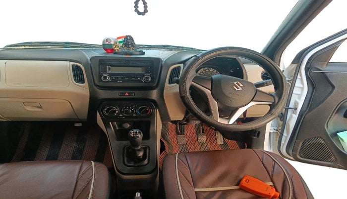 2025 Maruti New Wagon-R VXI 1.0, Petrol, Manual, 7,608 km, interior