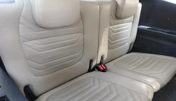 2022 KIA CARENS LUXURY 1.4 PETROL 7 STR, Petrol, Manual, 46,528 km, interior