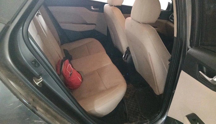 2022 Hyundai Verna S PLUS 1.5 VTVT, Petrol, Manual, 41,552 km, interior