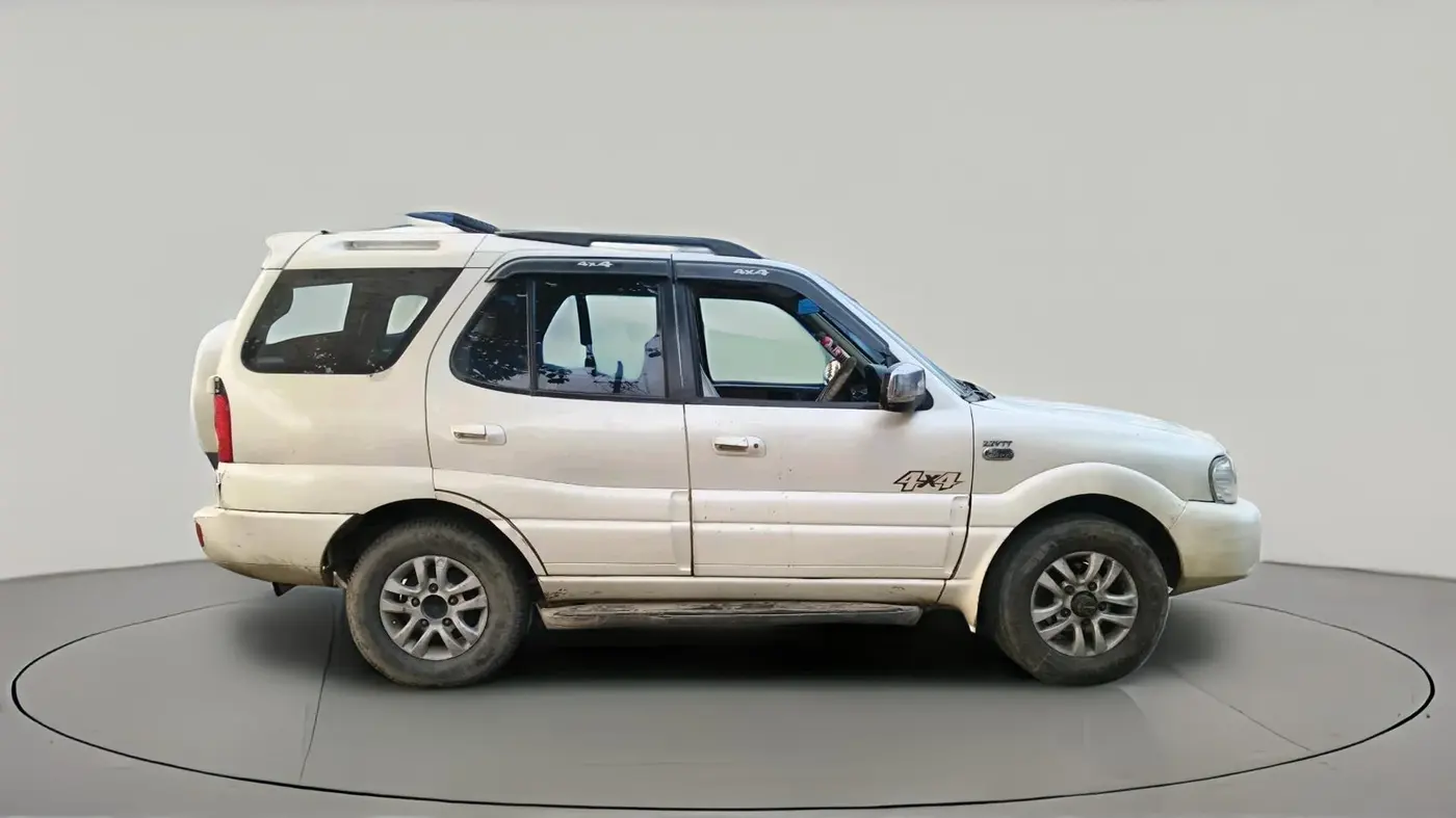 2011 Tata Safari 4X2 VX DICOR, Diesel, Manual, 1,20,484 km, exterior