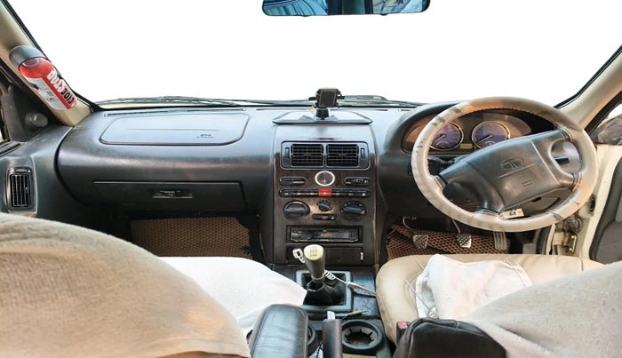 2011 Tata Safari 4X2 VX DICOR, Diesel, Manual, 1,20,484 km, interior